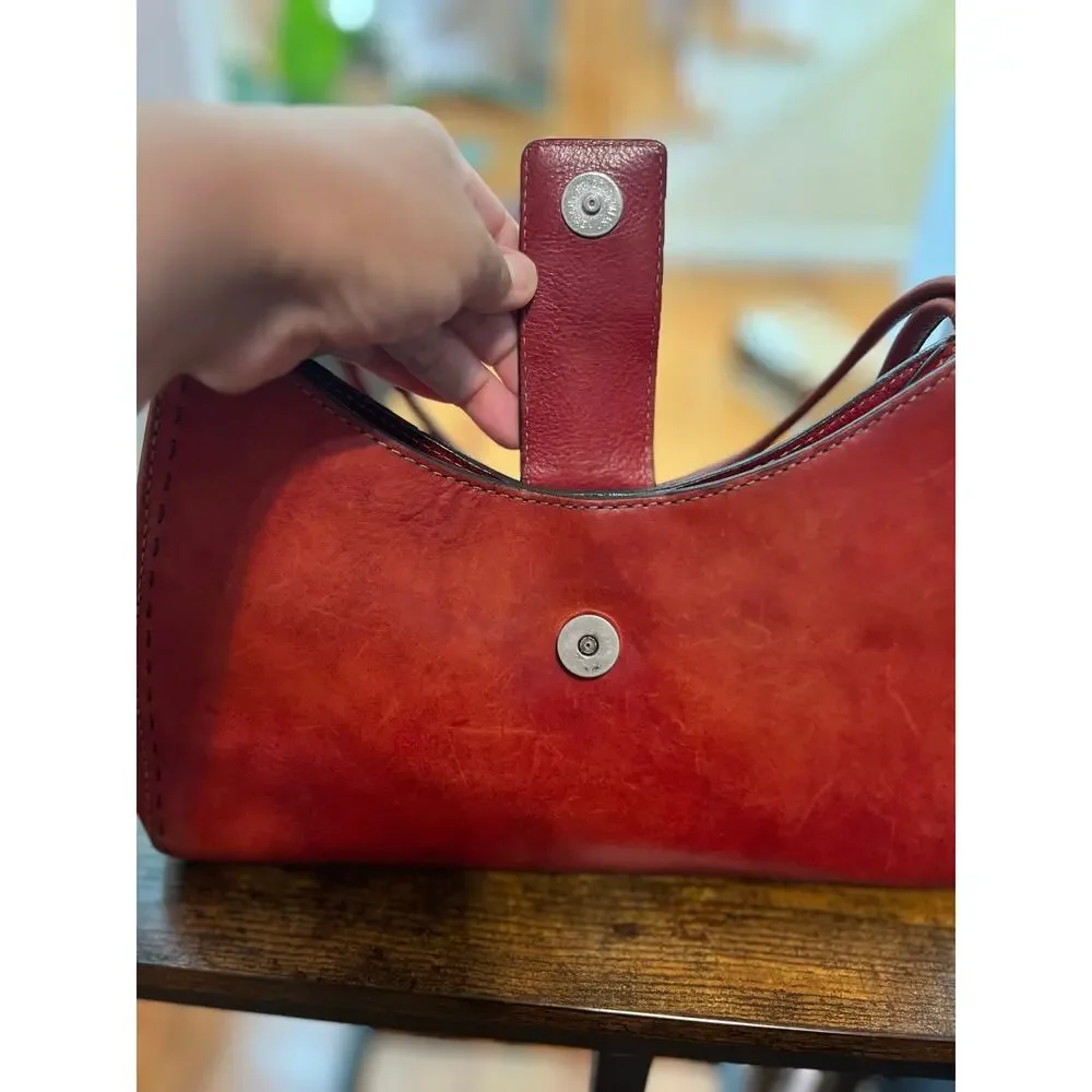 Y2K Fossil Leather Weathered Elongated Structured Shoulder Bag See Description